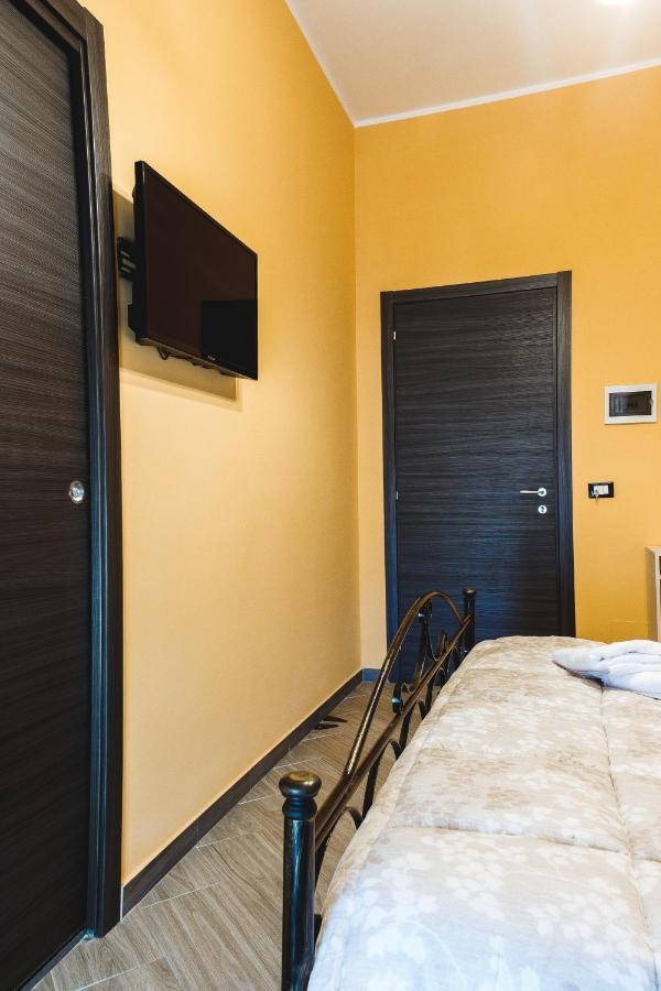 B&B Raggio Di Sole بورتو إمبيدوكْلي المظهر الخارجي الصورة