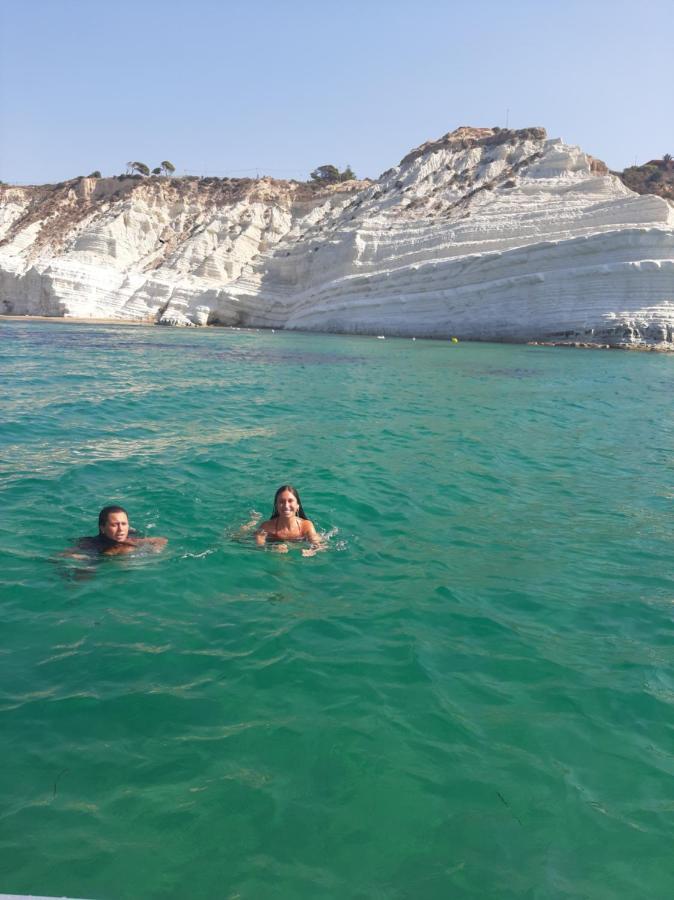 B&B Raggio Di Sole بورتو إمبيدوكْلي المظهر الخارجي الصورة